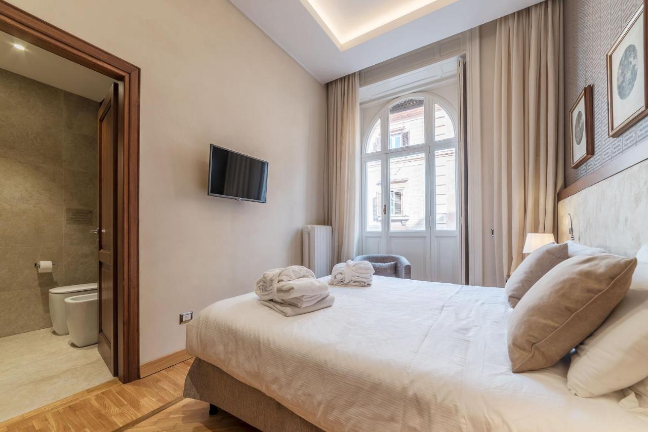 900 Lazio, Emilia & La Corte Apartamento Roma